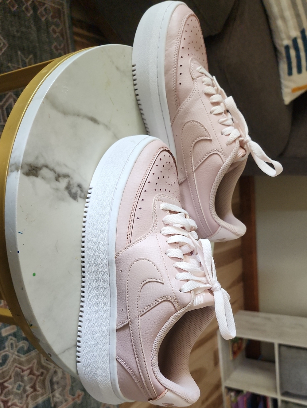 Nike Women's Low-Top Sneakers in Light Pink and White